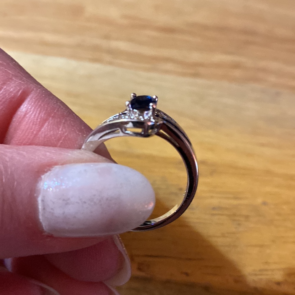 092)925 silver filled cubic zirconia ring - Picture 3 of 4